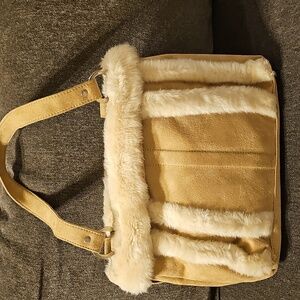 🩵Bath & Body Works Faux Suede And Fur Bag